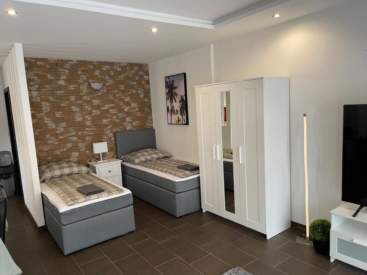 Malibu Apartman & Jacuzzi 米什科尔茨 外观 照片